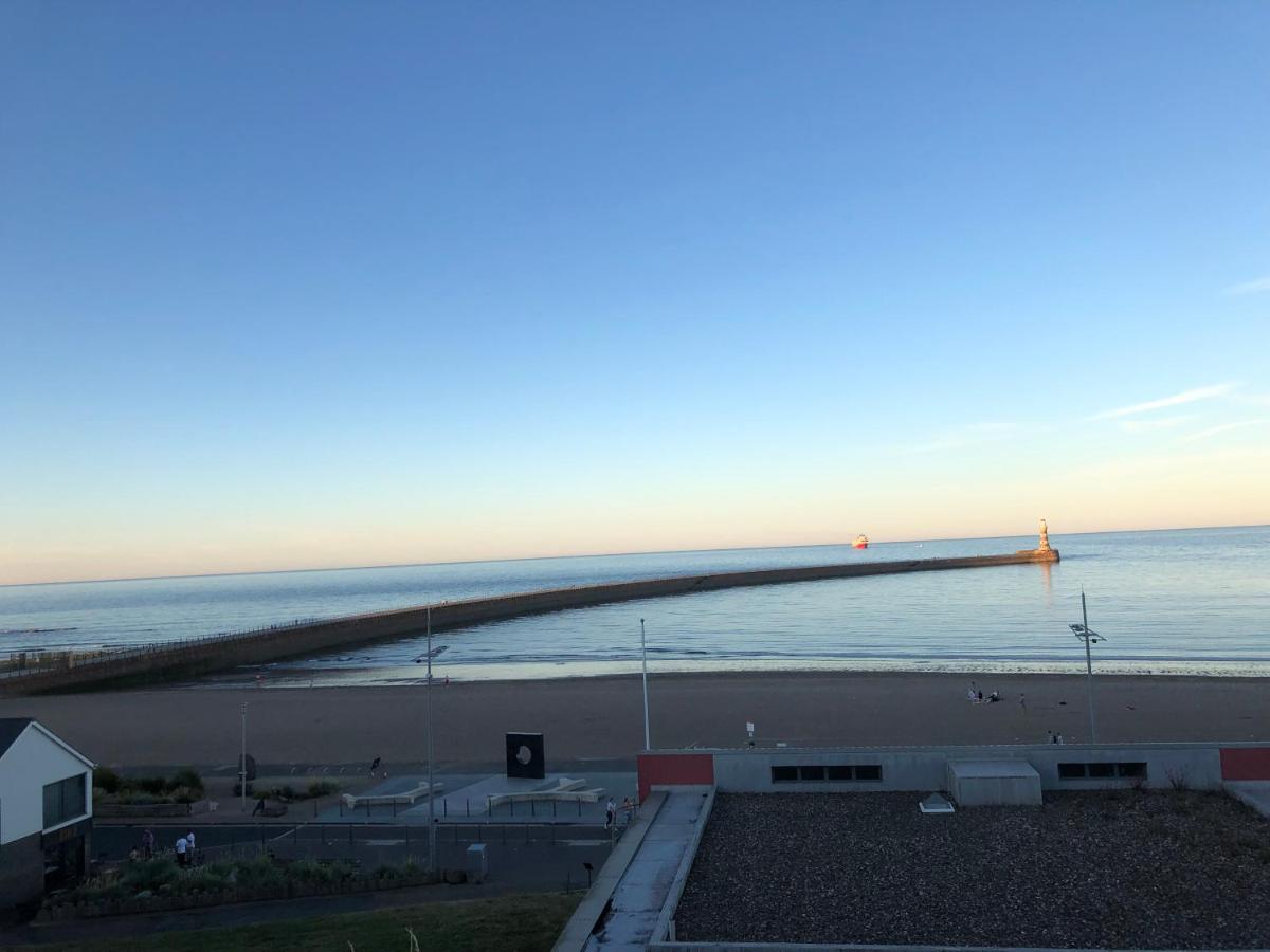 Roker Cottage, Luxury Seaside Apartment, Private Parking, Sky Tv ซันเดอร์แลนด์ ภายนอก รูปภาพ